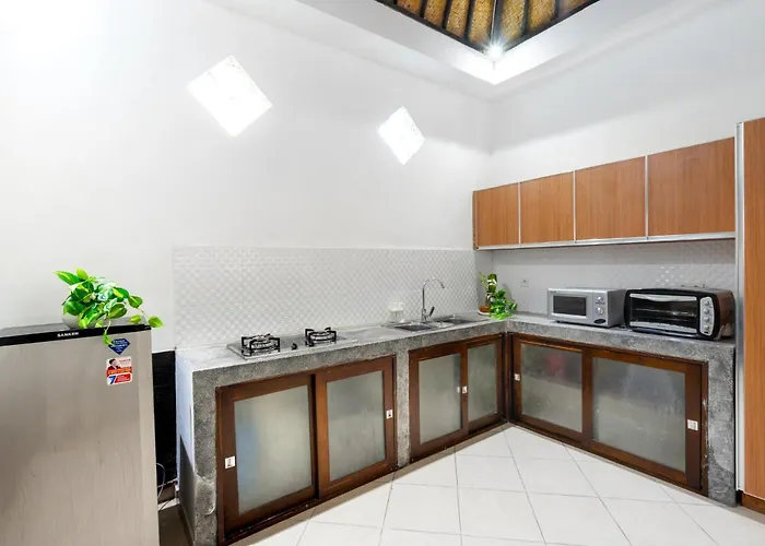 B 2 Bedroom Private Pool & Kitchen Legian * Seminyak (Bali)
